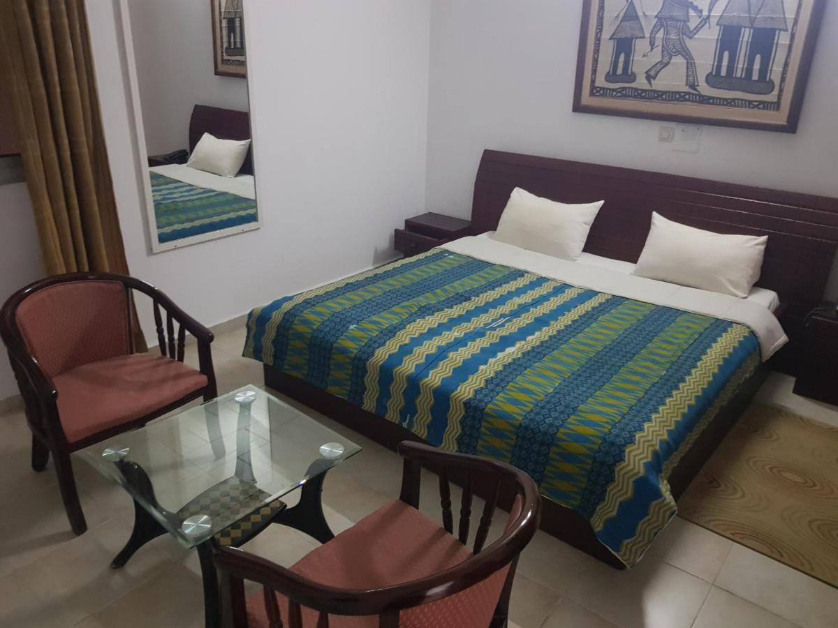 אבידג'אן Residences Touristhotel מראה חיצוני תמונה