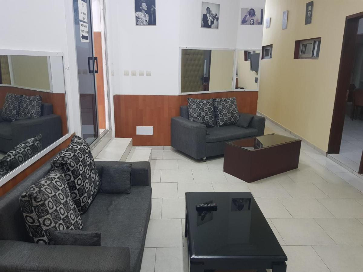 אבידג'אן Residences Touristhotel מראה חיצוני תמונה